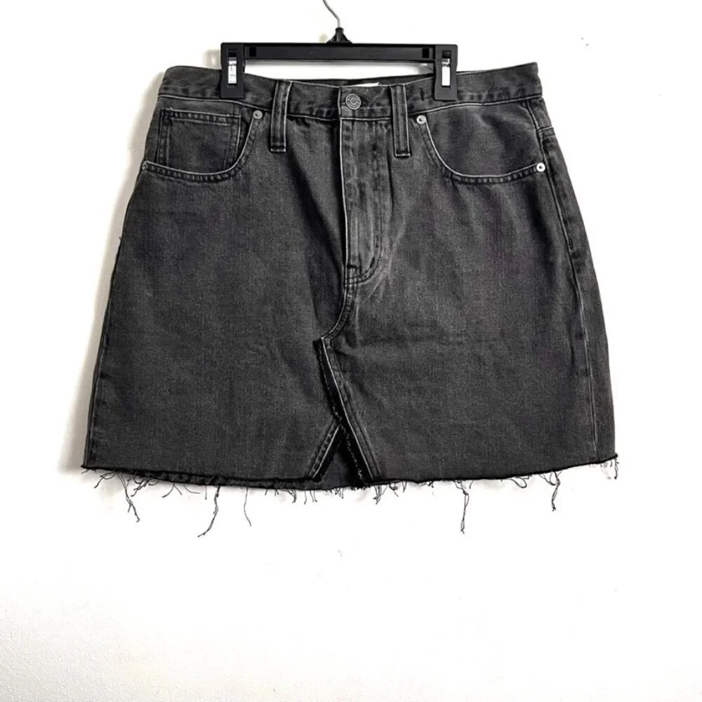 Madewell Rigid Denim A-Line Mini Skirt in Colfax Wash